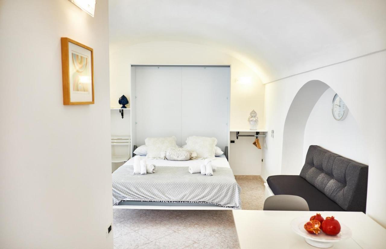 Balilla Guest House - Ostuni Centro - All Confort Εξωτερικό φωτογραφία